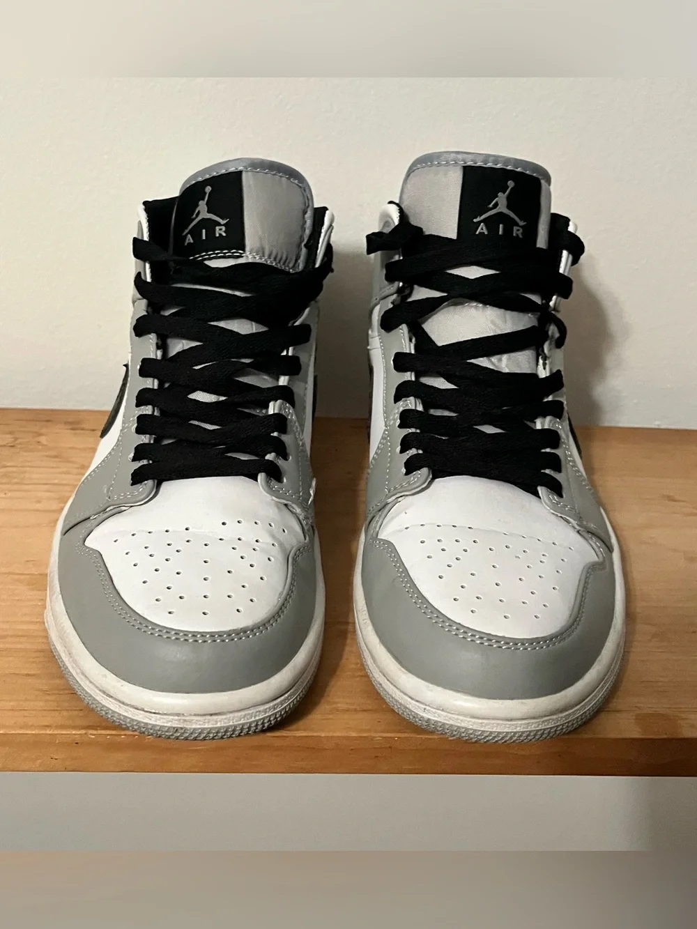 Jordan Retro High-Top Sneakers — White, Gray & Black